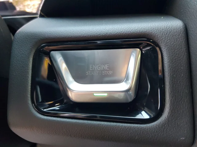 Nuevos GMC YUKON XL à Estados chez autogozo