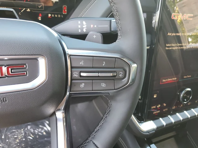 Nuevos GMC YUKON XL à Estados chez autogozo
