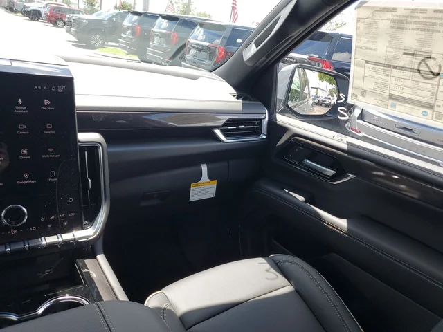 Nuevos GMC YUKON XL à Estados chez autogozo