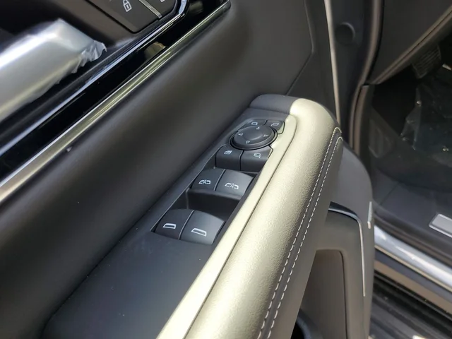 Nuevos GMC YUKON XL à Estados chez autogozo