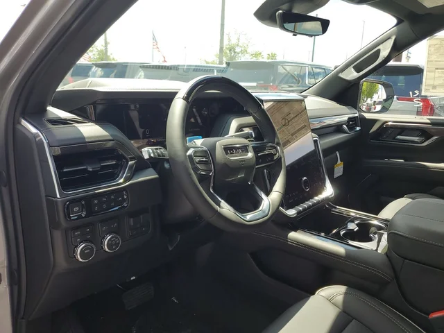 Nuevos GMC YUKON XL à Estados chez autogozo