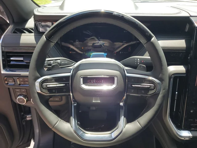 Nuevos GMC YUKON XL à Estados chez autogozo