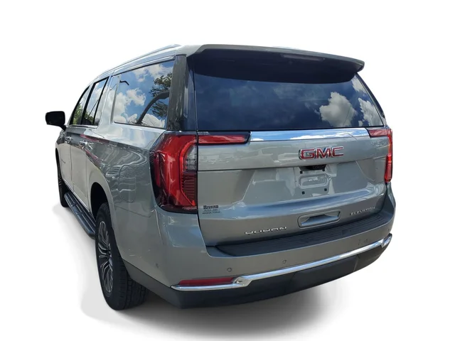 Nuevos GMC YUKON XL à Estados chez autogozo