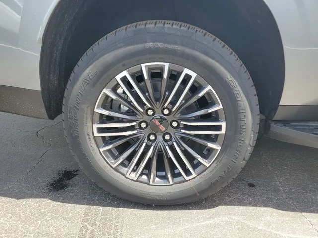 Nuevos GMC YUKON XL à Estados chez autogozo