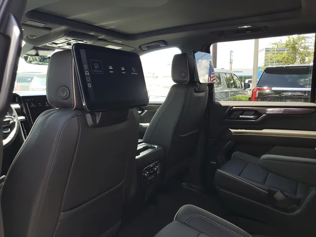 Nuevos GMC YUKON XL à Estados chez autogozo