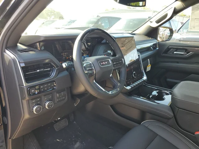 Nuevos GMC YUKON XL à Estados chez autogozo