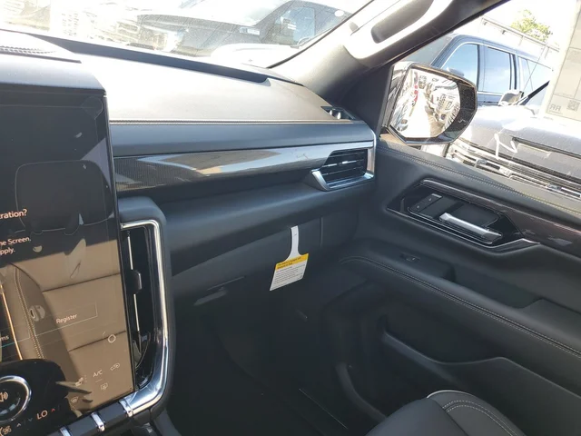 Nuevos GMC YUKON XL à Estados chez autogozo