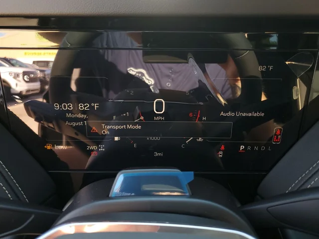 Nuevos GMC YUKON XL à Estados chez autogozo