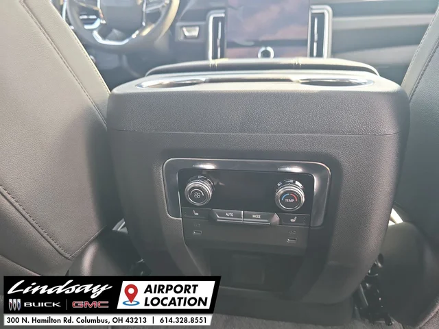 Nuevos GMC YUKON XL à Estados chez autogozo