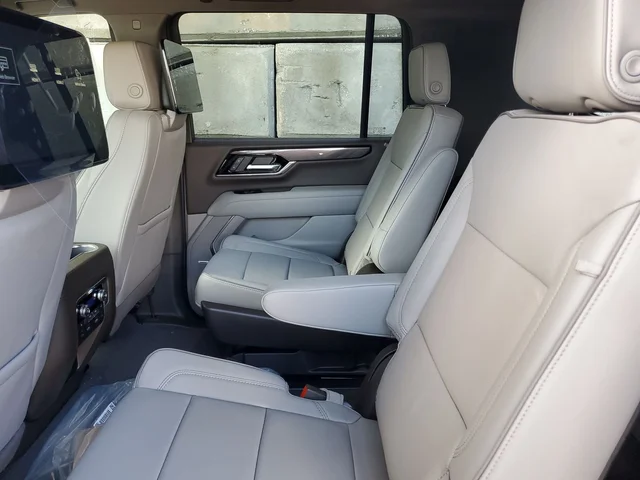 Nuevos GMC YUKON XL à Estados chez autogozo