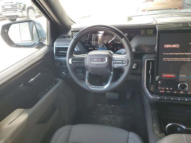 Nuevos GMC YUKON XL à Estados chez autogozo