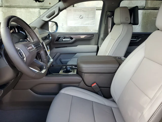 Nuevos GMC YUKON XL à Estados chez autogozo