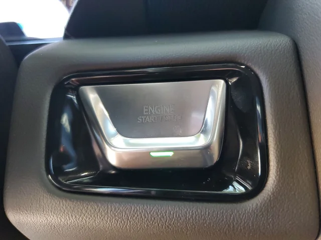 Nuevos GMC YUKON XL à Estados chez autogozo
