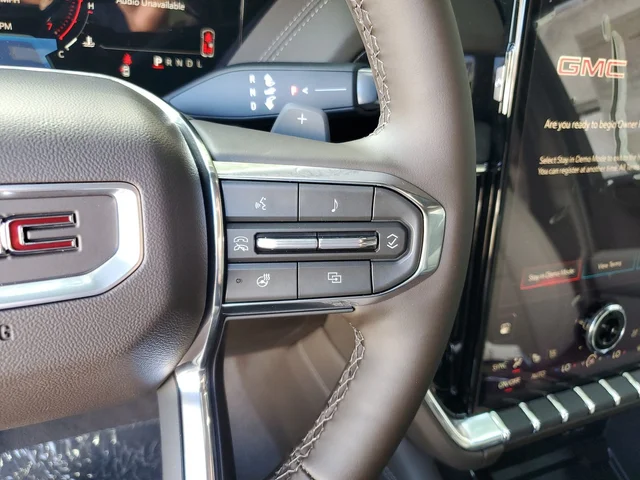 Nuevos GMC YUKON XL à Estados chez autogozo