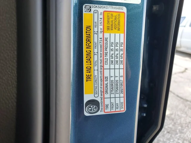 Nuevos GMC YUKON XL à Estados chez autogozo