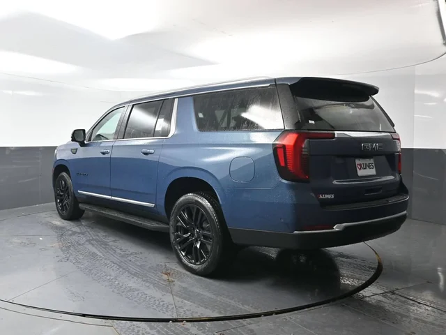Nuevos GMC YUKON XL à Estados chez autogozo