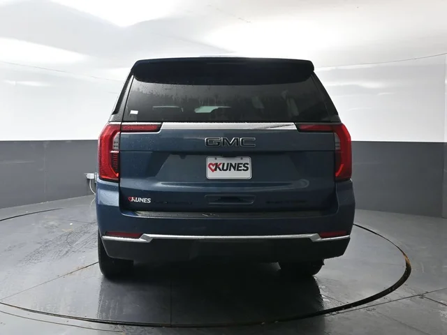 Nuevos GMC YUKON XL à Estados chez autogozo