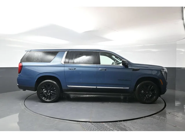 Nuevos GMC YUKON XL à Estados chez autogozo