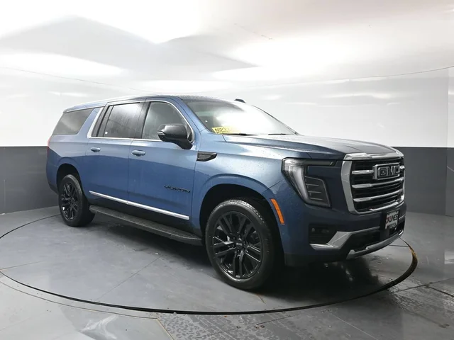Nuevos GMC YUKON XL à Estados chez autogozo