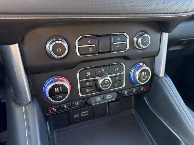 SEMINUEVOS GMC Yukon XL a Estados en autogozo