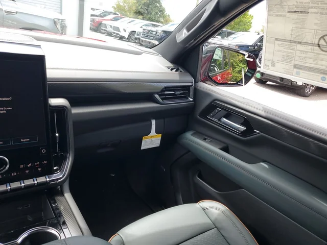 Nuevos GMC YUKON XL à Estados chez autogozo