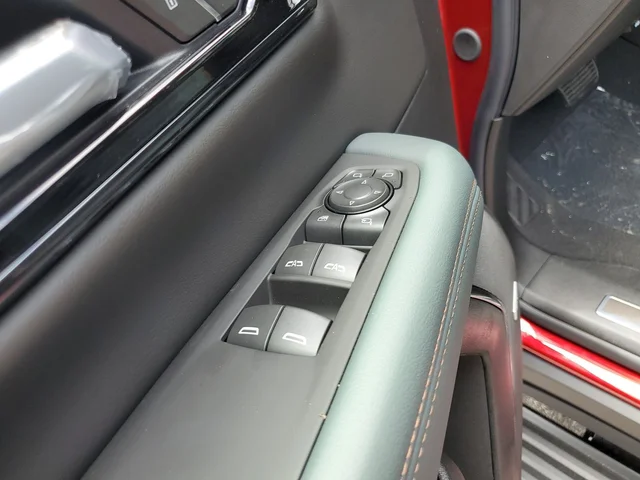 Nuevos GMC YUKON XL à Estados chez autogozo