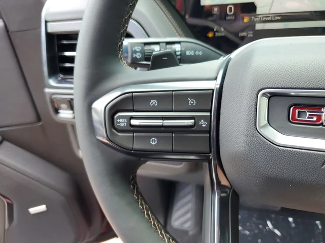 Nuevos GMC YUKON XL à Estados chez autogozo