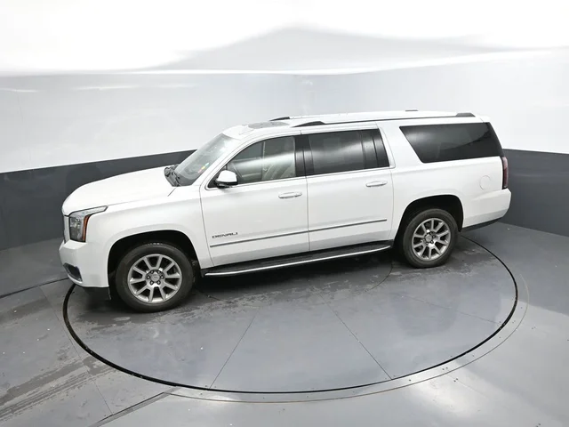 SEMINUEVOS GMC Yukon XL a Estados en autogozo