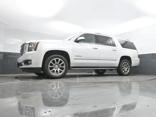 SEMINUEVOS GMC Yukon XL a Estados en autogozo