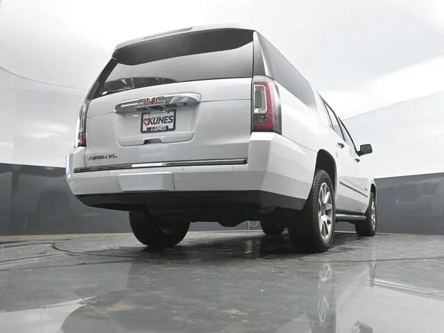 SEMINUEVOS GMC Yukon XL a Estados en autogozo
