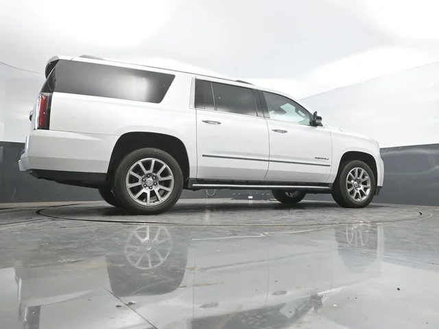 SEMINUEVOS GMC Yukon XL a Estados en autogozo