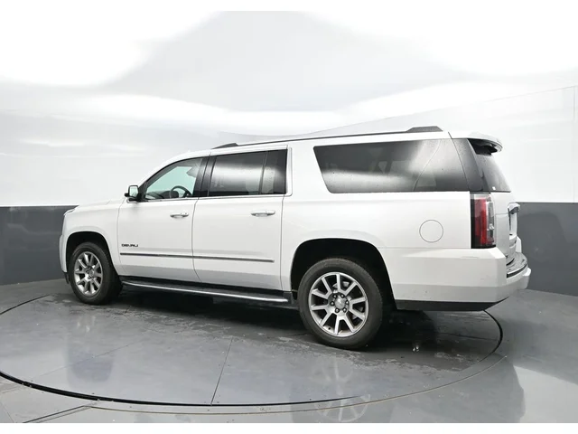 SEMINUEVOS GMC Yukon XL a Estados en autogozo