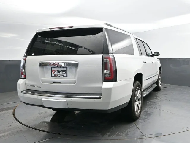 SEMINUEVOS GMC Yukon XL a Estados en autogozo