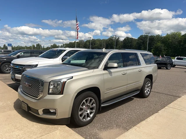 SEMINUEVOS GMC Yukon XL at Brainerd  in Dondelinger Chevrolet