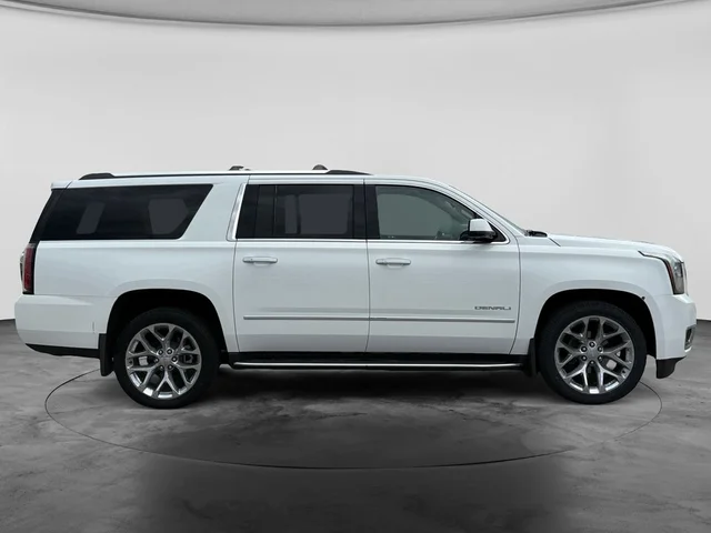 SEMINUEVOS GMC Yukon XL a Estados en autogozo