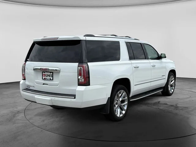 SEMINUEVOS GMC Yukon XL a Estados en autogozo