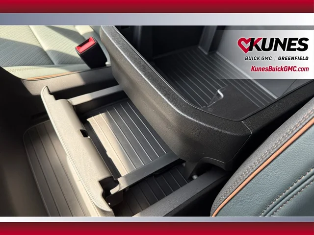 Nuevos GMC YUKON XL à Estados chez autogozo