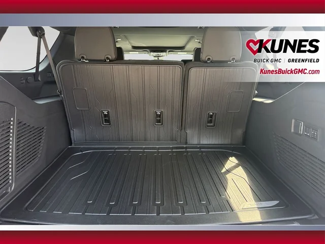 Nuevos GMC YUKON XL à Estados chez autogozo