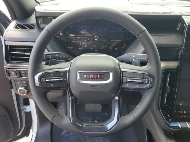 Nuevos GMC YUKON XL à Estados chez autogozo
