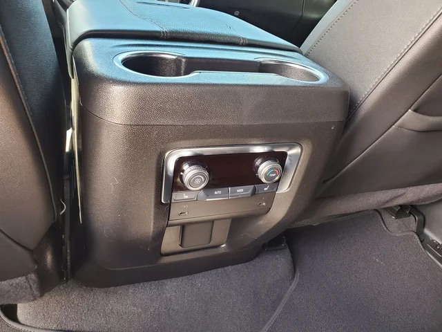 SEMINUEVOS GMC Yukon XL a Estados en autogozo