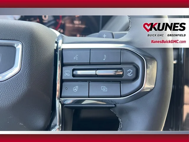 Nuevos GMC YUKON XL à Estados chez autogozo