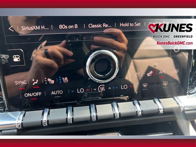 Nuevos GMC YUKON XL à Estados chez autogozo