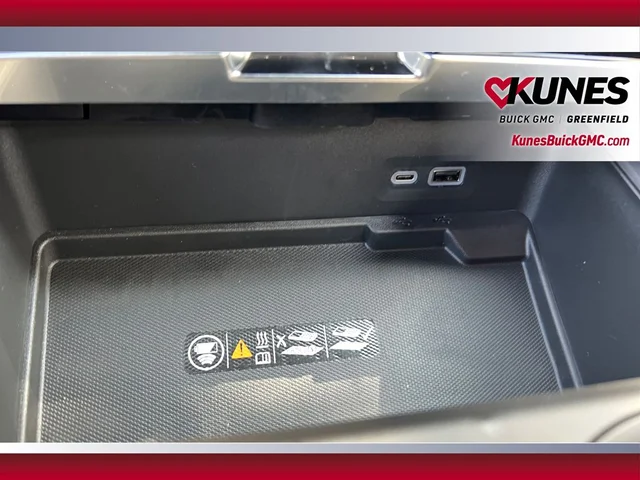 Nuevos GMC YUKON XL à Estados chez autogozo