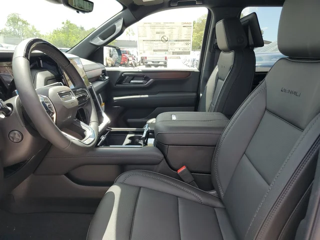 Nuevos GMC YUKON XL à Estados chez autogozo