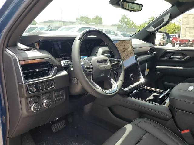 Nuevos GMC YUKON XL à Estados chez autogozo