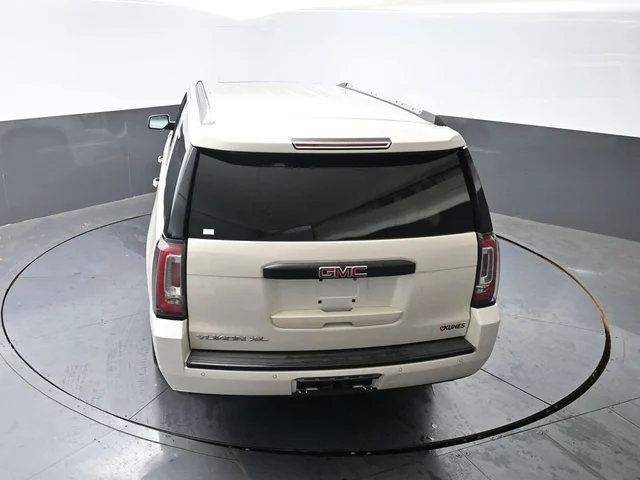SEMINUEVOS GMC Yukon XL a Estados en autogozo