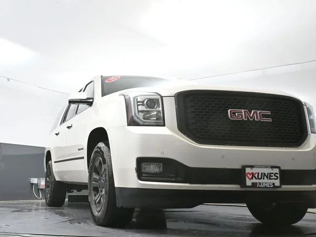 SEMINUEVOS GMC Yukon XL a Estados en autogozo