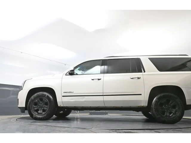 SEMINUEVOS GMC Yukon XL a Estados en autogozo