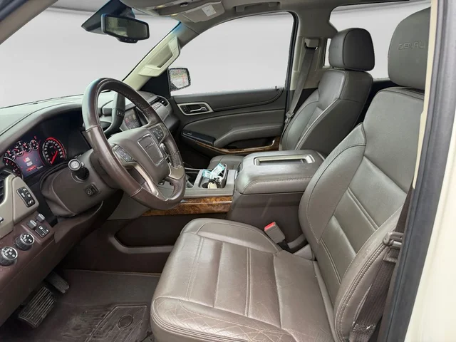 SEMINUEVOS GMC Yukon XL a Estados en autogozo