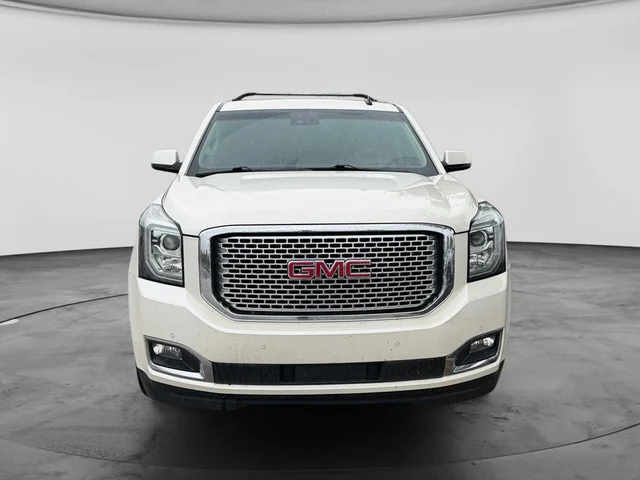 SEMINUEVOS GMC Yukon XL a Estados en autogozo